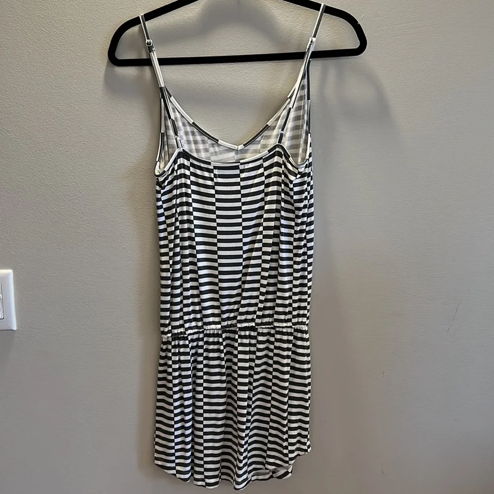 AVA SKY dress - Picture 2 of 3